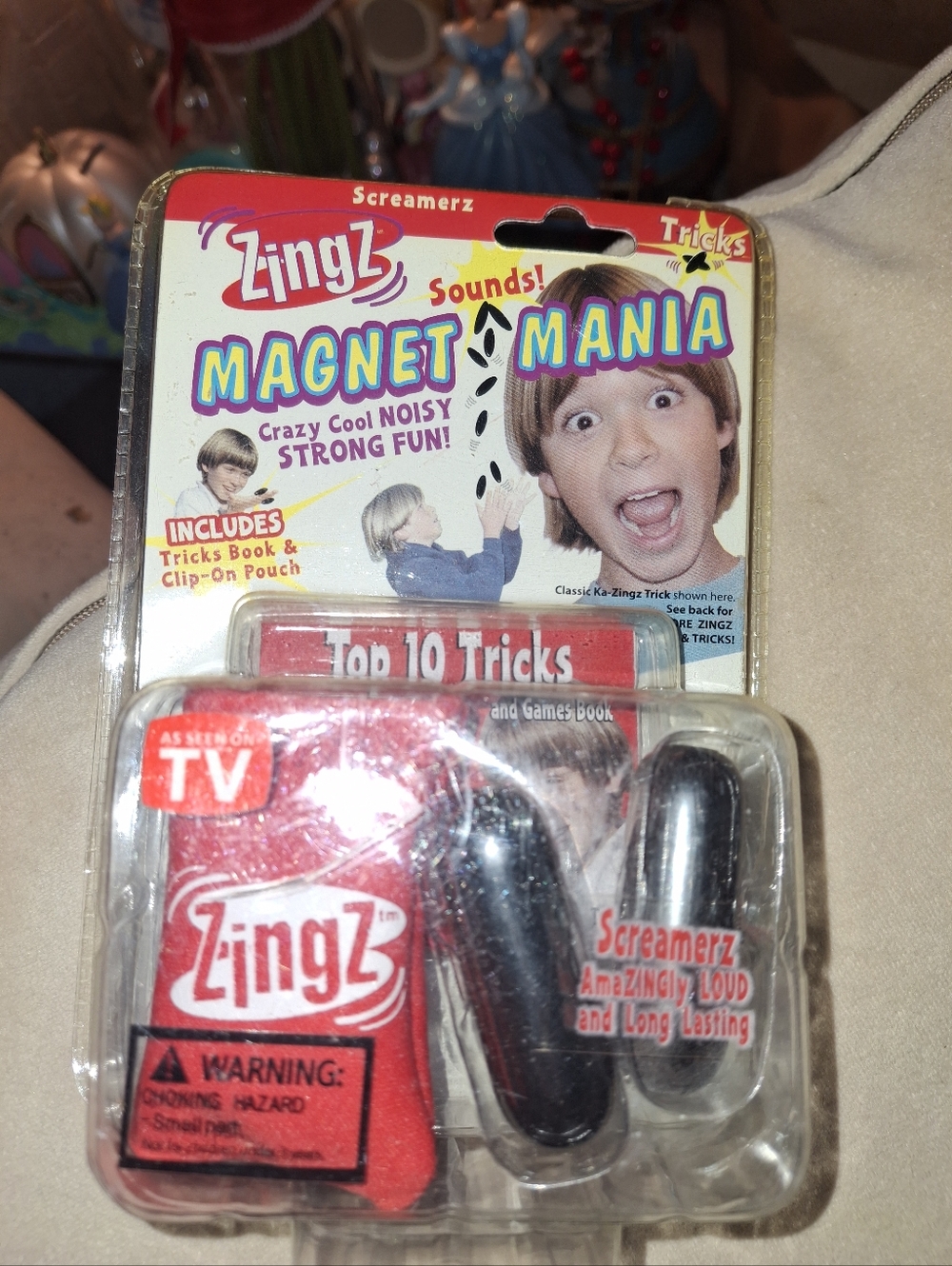 ZingZ Magnet Mania Screamerz - Red and Black